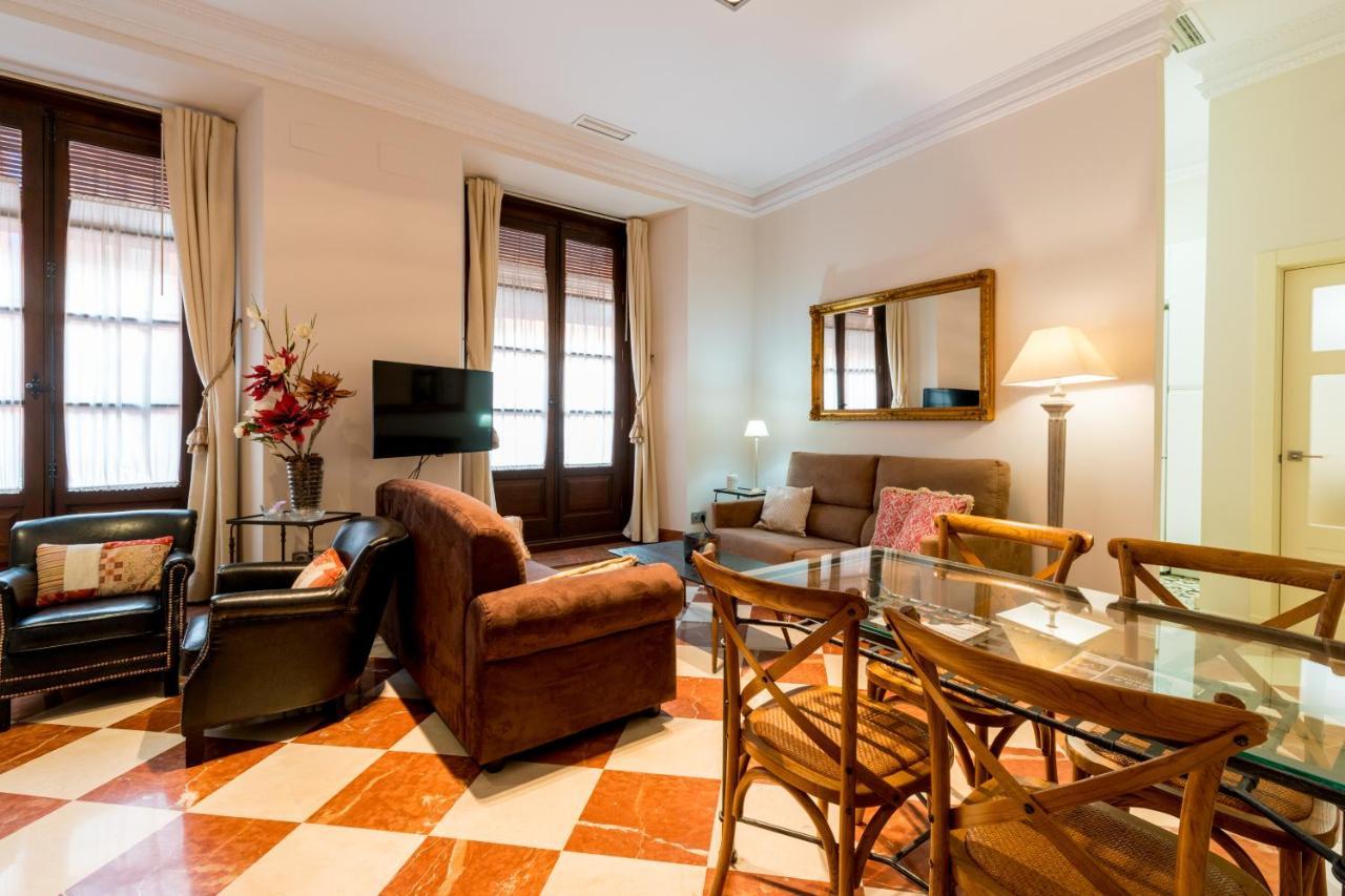 Quevedo Suite Seville Exterior photo