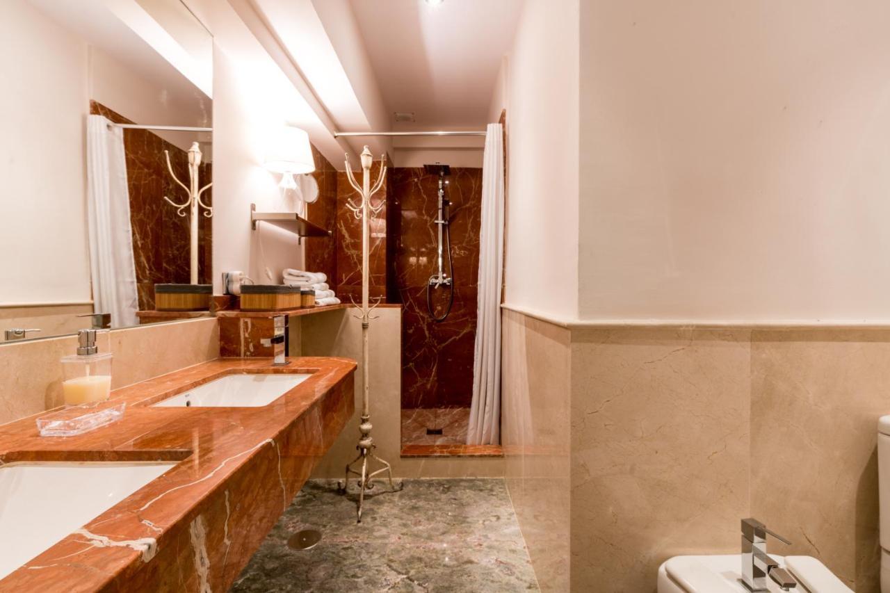Quevedo Suite Seville Exterior photo